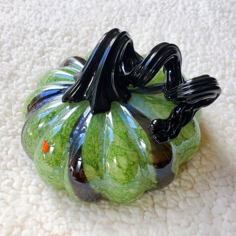 NWOT Blown Glass Pumpkin Tabletop Decor